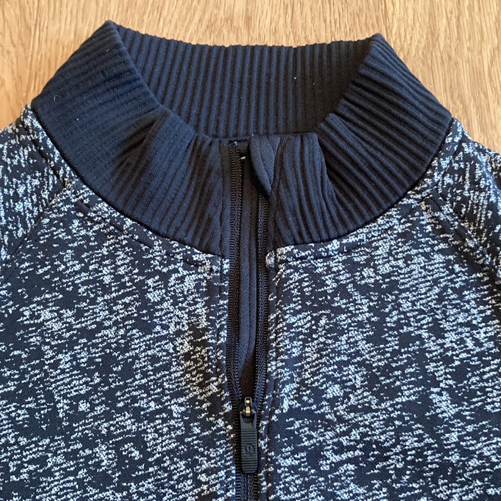 Lululemon Quarter Zip - Picture 6 of 6